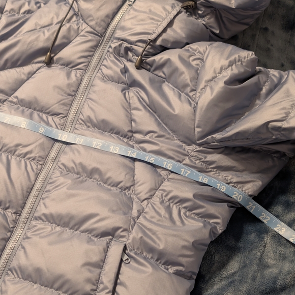 NWOT Quince Blue Lightweight Packable Hooded Puffer Jacket Down Filled Medium - Picture 8 of 11